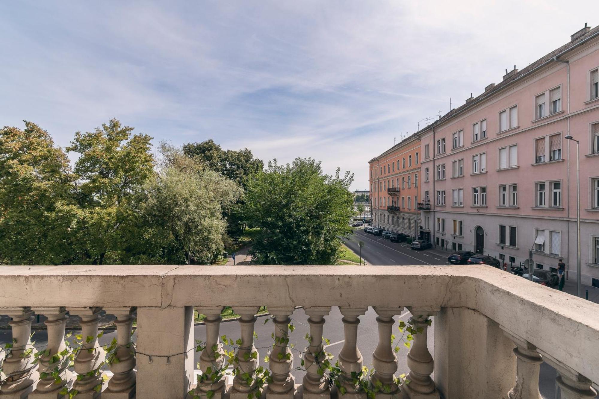 Danube Terrace Boutique Residence With Private Sauna — Photos 2